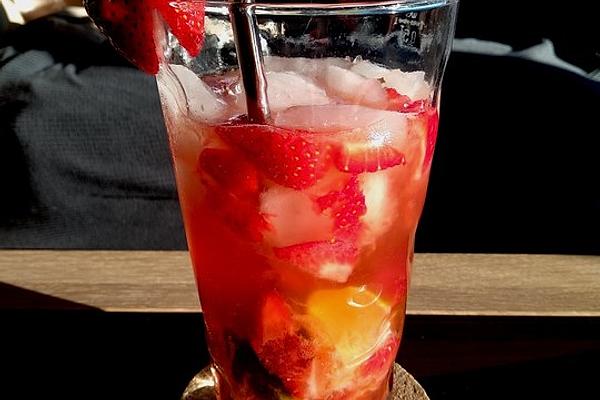 Strawberry Caipirinha with Lime and Cachaça