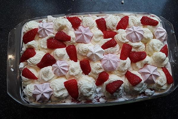 Strawberry Dream – with Meringue