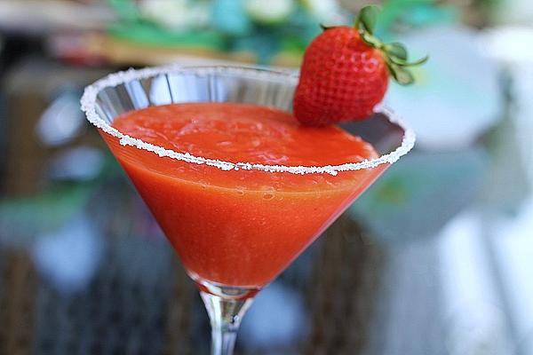 Strawberry-Mango Smoothie