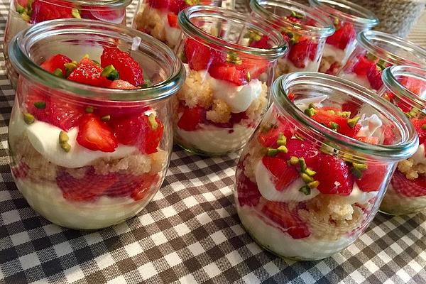 Strawberry Tiramisu Dessert