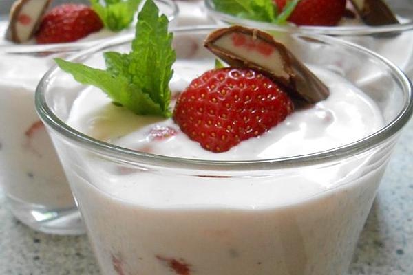 Strawberry Yoghurt Dessert