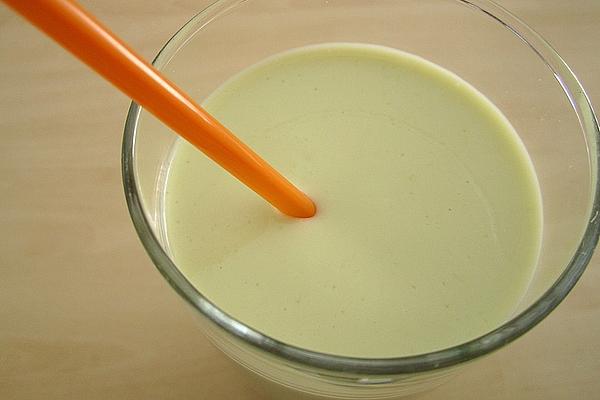 Sweet Avocado Yogurt Milkshake
