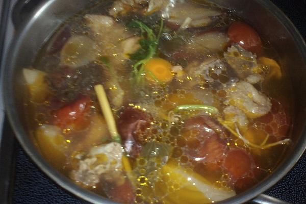 Thai – Beef Soup with Noodles – Kuay Tiaw Nua Puai