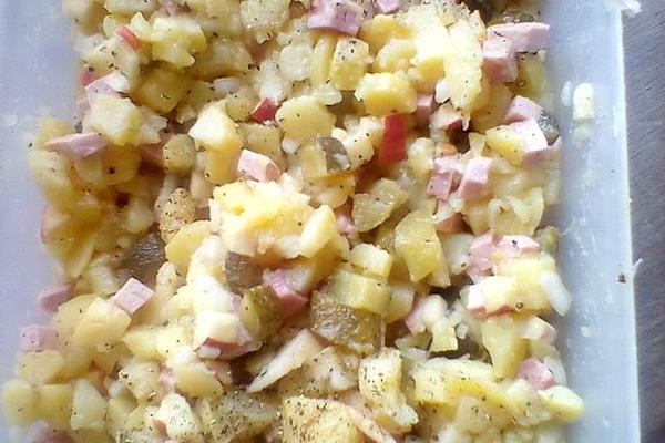 Thuringian Potato Salad À La Grandma Rese