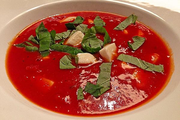 Tomato and Mozzarella Soup