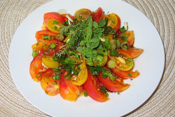 Tomato Salad with Oregano and Thyme