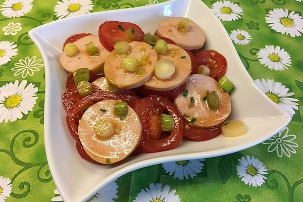 Tomatoes – Meat Sausage – Lettuce
