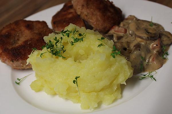 Truffled Parsnip and Potato Mash