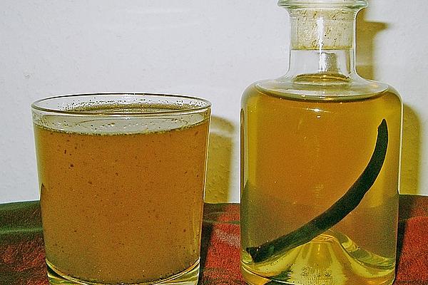 Vanilla Liqueur with Honey