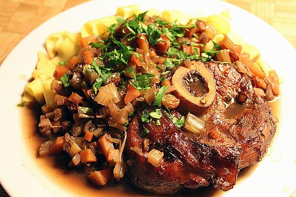 Veal Shank Slices with Pickled Raisins