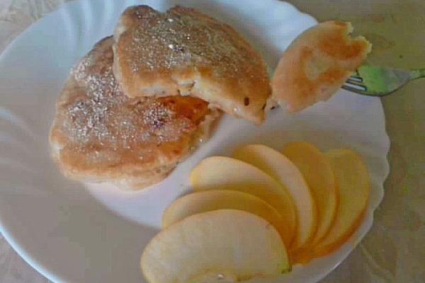 Vegan Apple Pancakes