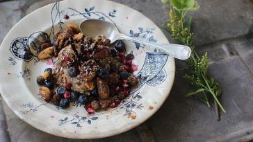 Vegan Buckwheat Speculoos Porridge