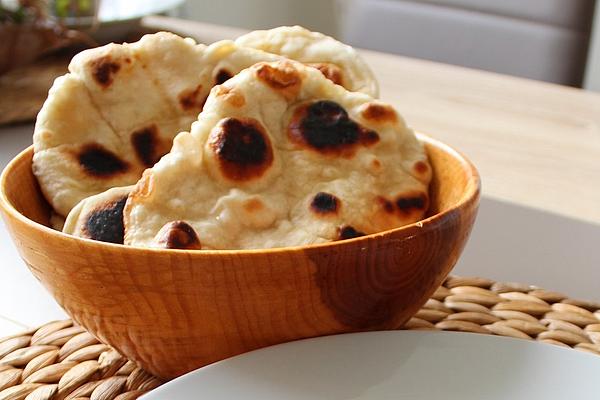 Vegan Naan Bread with Garlic and Coriander