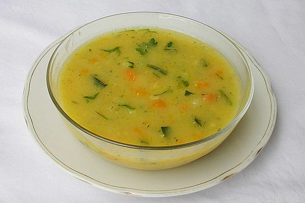 Vegetable Soup with Quinoa