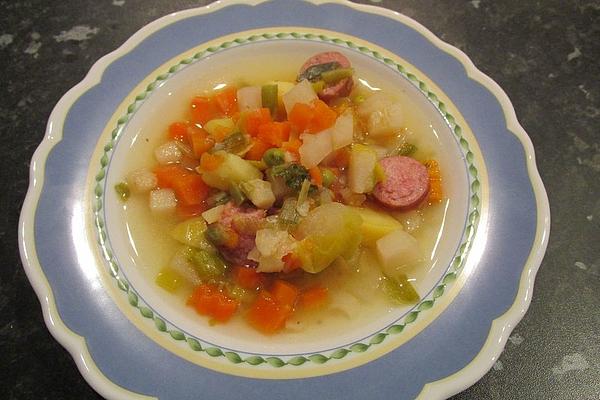 Vegetable Soup with Smoked Pork