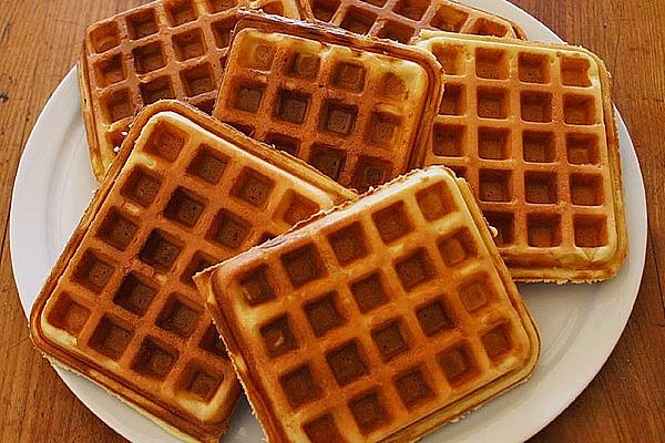 Waffles with Marzipan