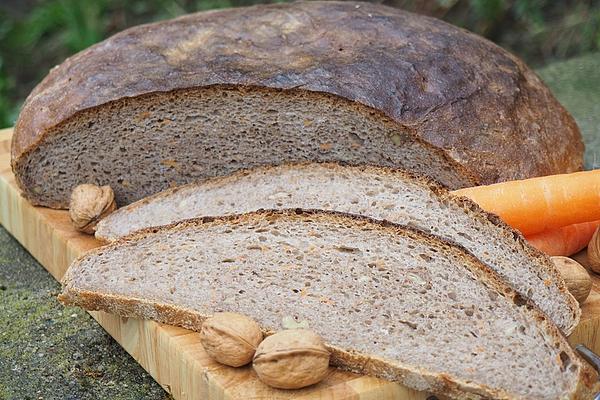 Walnut-carrot Bread