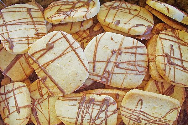 Walnut Shortbread Cookies