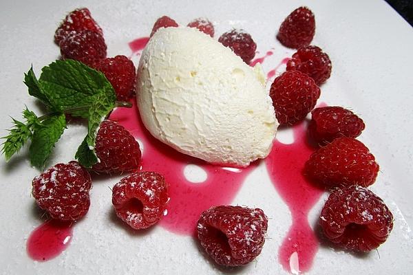 White Chocolate Mousse with Raspberry Puree