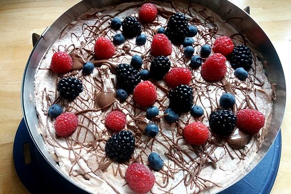 Wild Berries – Nutella – Cream Cake