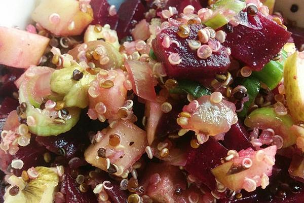Winter Salad with Smoked Tofu, Quinoa and Beetroot