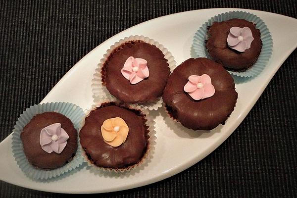 World`s Best Chocolate Muffins with Nutella Filling