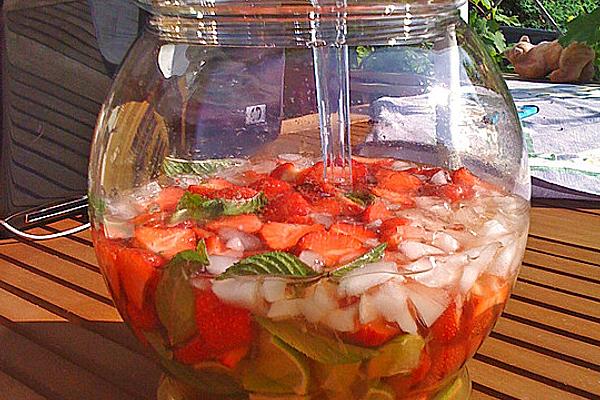 World`s Best Strawberry Punch