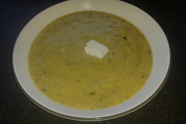 Zucchini Soup with Sour Cream and Garlic