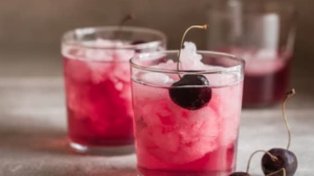 Cherry Punch with Ice