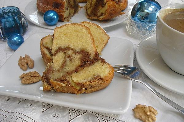 Advent Cake with Walnuts