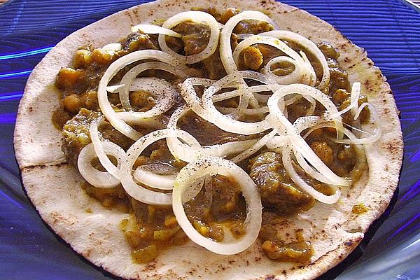 Afghan Onion Meat on Flatbread