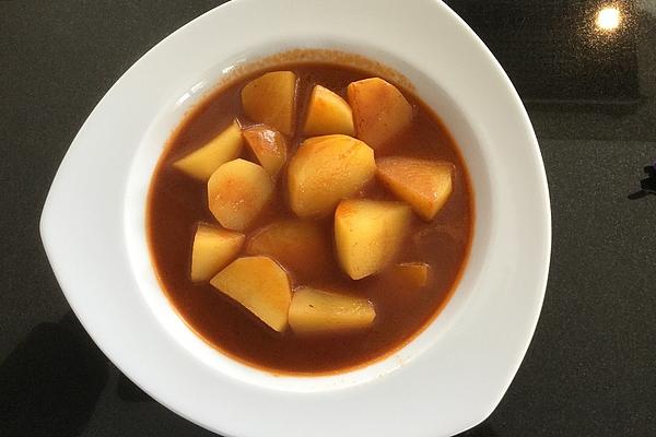 Algerian Style Potatoes in Red Sauce – Batata Chtitha