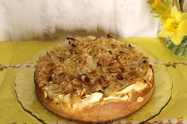 Almond – Apple Pie