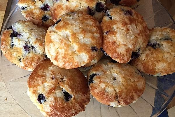 American Blueberry Streusel Muffins – Just Like At Well-known American Coffee Chain
