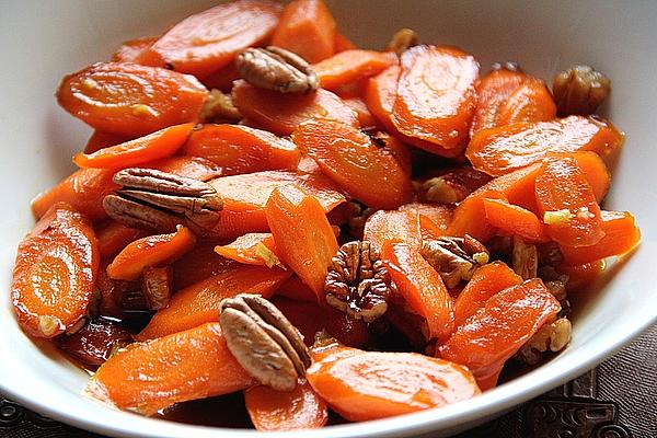 American Glazed Carrots with Pecans