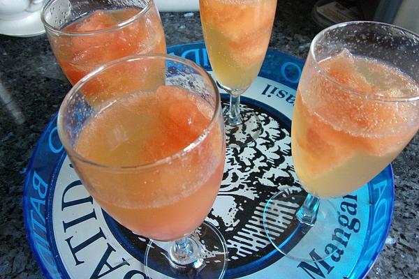 Aperitif with Melon and Sparkling Wine