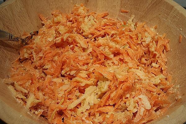 Apple and Carrot Salad