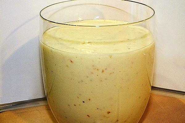 Apple and Kiwi Curd Smoothie