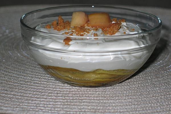 Apple and Mascarpone Cream with Amarettini