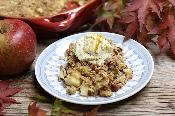 Apple Crumble with Hazelnuts