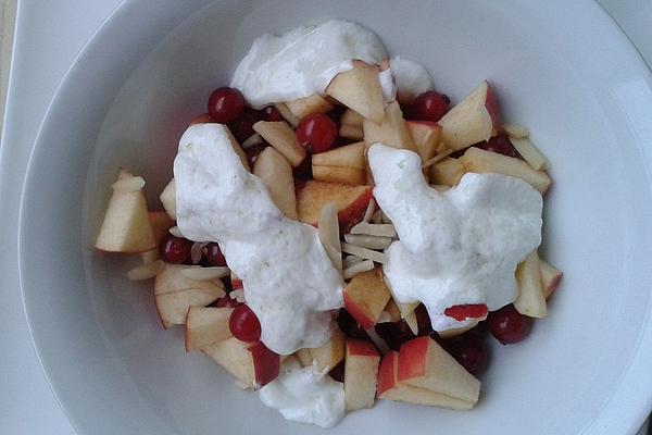 Apple Salad with Currants