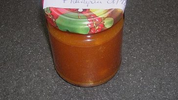 Apricot – Marzipan – Jam