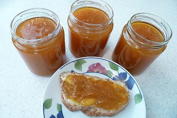 Apricot Jam with Tequila and Cinnamon