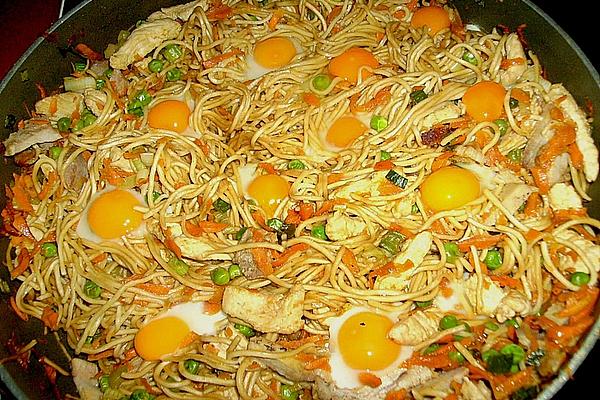 Asia – Noodles with Chicken &amp; Egg
