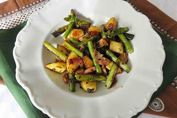 Asparagus and Fried Potatoes in Pan