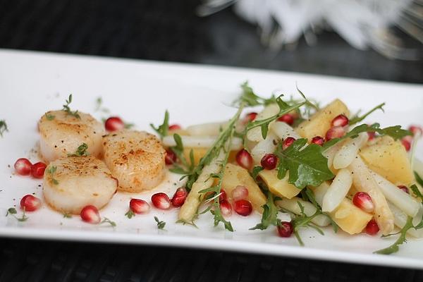 Asparagus and Potato Salad with Fried Scallops