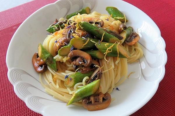 Asparagus Pasta with Mushrooms