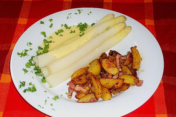 Asparagus with Farmer Potatoes and Dutch Sauce