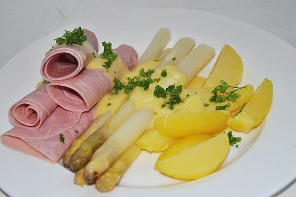 Asparagus with Hollandaise Sauce, Ham and Potatoes