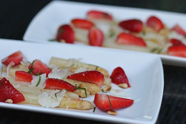 Asparagus with Hot Vanilla Strawberries